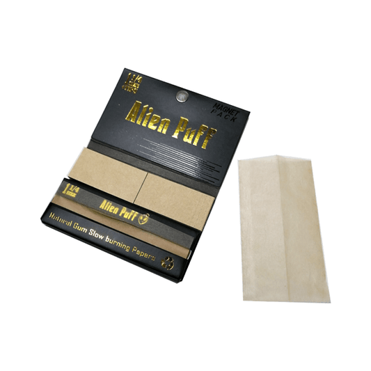 33 Alien Puff Black & Gold 1 1/4 Size Magnetic Unbleached Rolling Papers + Tips ( HP120 ) - Online Vape Shop